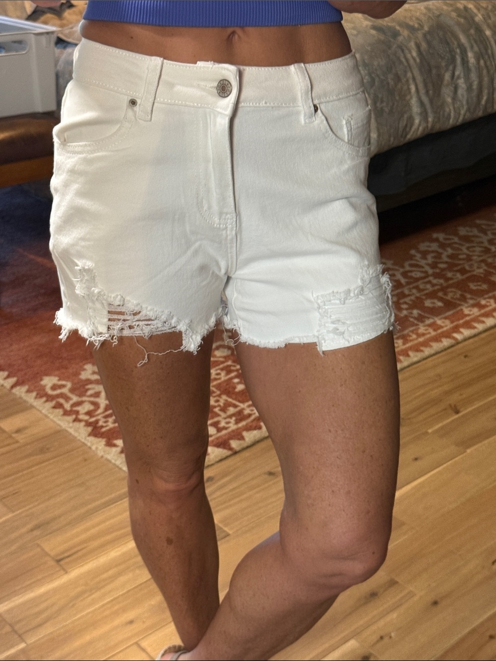 Women’s White Distressed Denim Jean Shorts - Mid Rise Frayed Hem